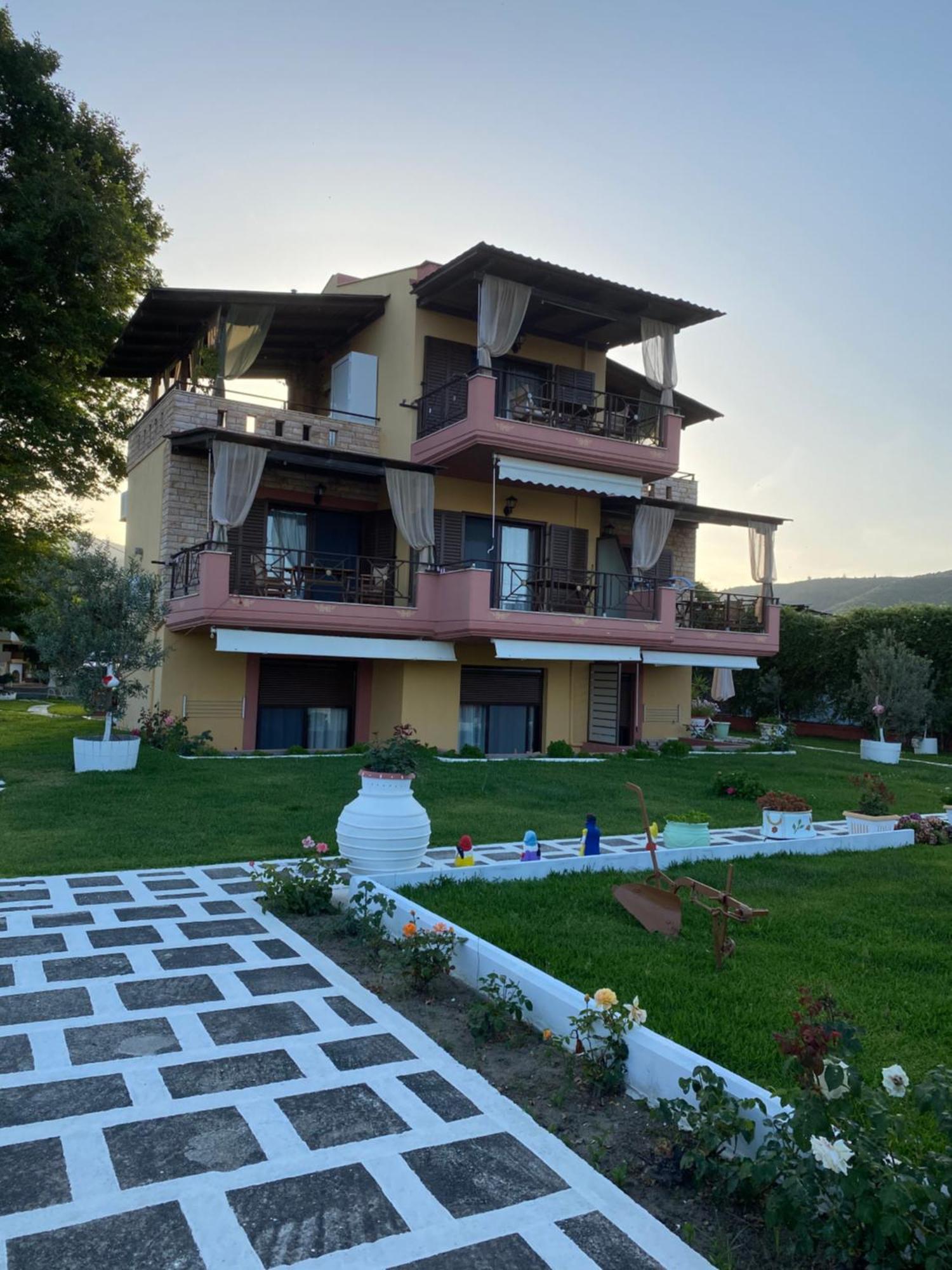 סארטי Villa Doxa מראה חיצוני תמונה